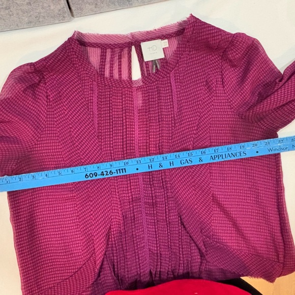 💜 Anthropologie HD in Paris Sheer Long-Sleeve Blouse - Thistle Berry  💜 - Picture 6 of 13